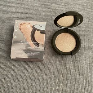 BECCA Shimmering Skin Perfector Pressed in OPAL